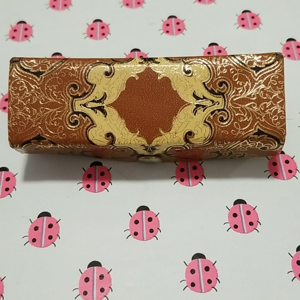 Lipstick case, with a mirror